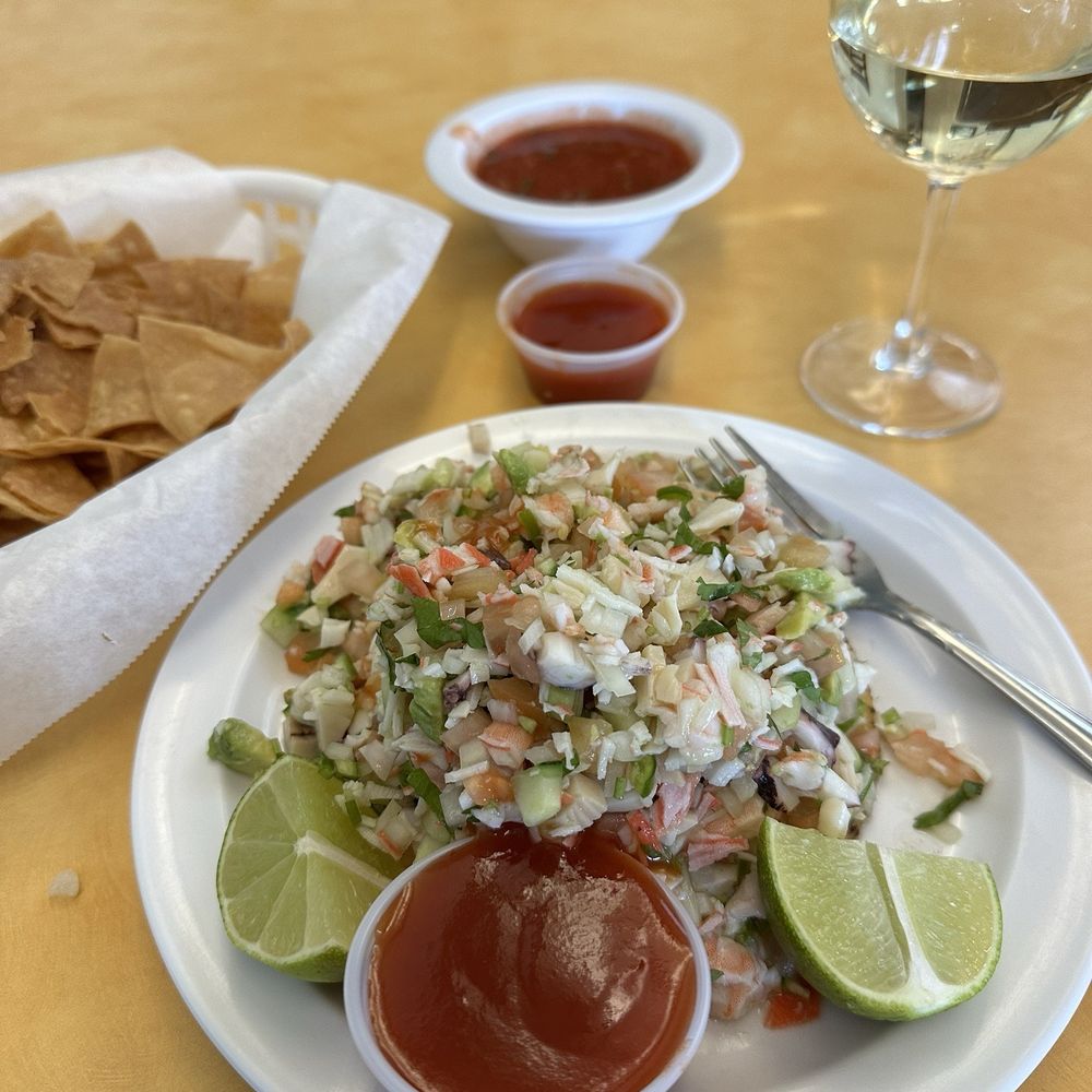 Ceviche mixto Ceviche mixto