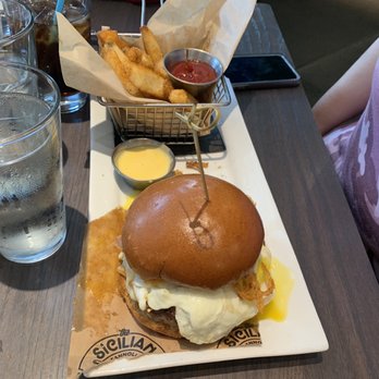 Hash Kitchen - Breakfast burger - Breakfast & Brunch Near Me - Peoria, Arizona