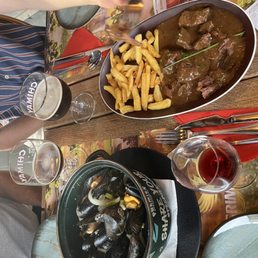 Mussels white wine and Flemish beef stew