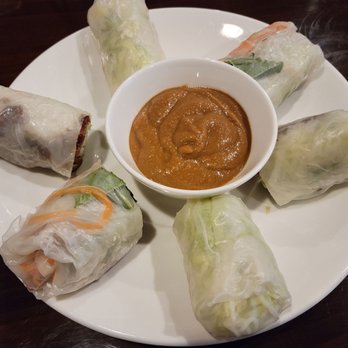 Phở Eastern - Spring Roll Tasting - Vietnamese Near Me - Malden, Massachusetts