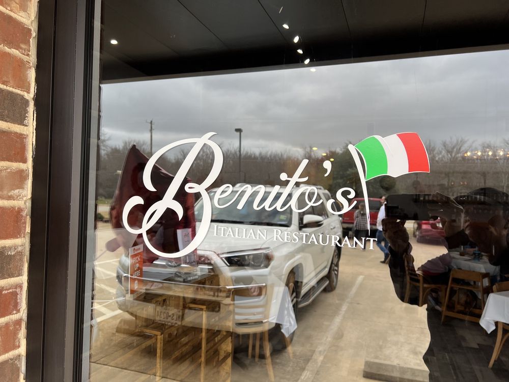 Benito’s Italian Restaurant Logo