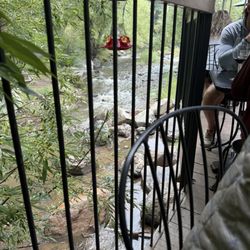Creekside Cellars - Patio