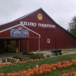 Keller's Farmstand - Pumpkin season.
