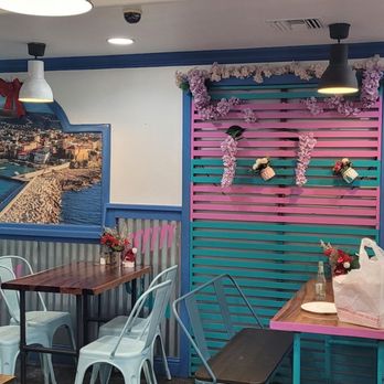 Iraklis - Seating inside - Syrian Near Me - Santa Clara, California Iraklis - Seating inside - Syrian Near Me - Santa Clara, California