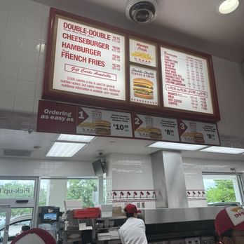 In-N-Out Burger - Fast Food Near Me - Austin, Texas