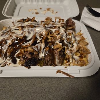 Franklins Smokin Barnyard - Brisket over Mac and cheese - Food Trucks Near Me - Winchester, Virginia