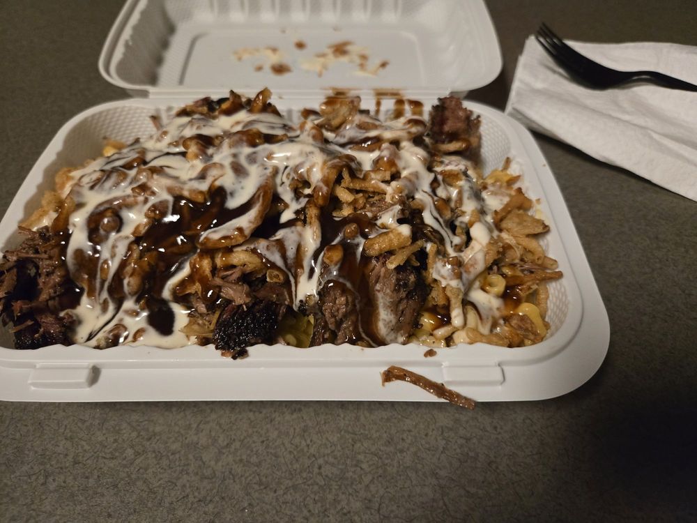 Food from Franklins Smokin Barnyard