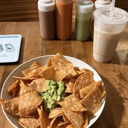 Tepalcates - Guacamole, horchata