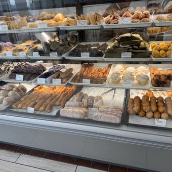 Valerio's Tropical Bakeshop - Bakeries Near Me - Chicago, Illinois Valerio's Tropical Bakeshop - Bakeries Near Me - Chicago, Illinois