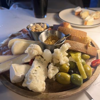 Cultivar - Sausalito - Charcuterie Plate - New American Near Me - Sausalito, California