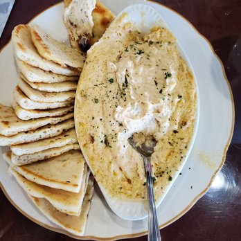 Clam Digger Restaurant - Clam dip (too garlicky) - American Near Me - Atlantic Beach, North Carolina