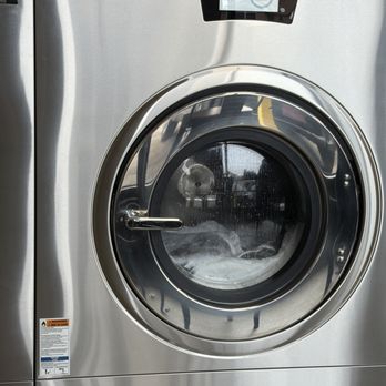 The Avoca Laundry Room - One of their washers. - Laundromat Near Me - Avoca, Pennsylvania