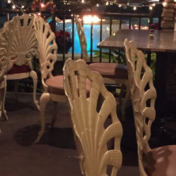 Flashback Diner & Coffeehouse - Outdoor fountain fireplace - Diners Near Me - Davie, Florida Flashback Diner & Coffeehouse - Outdoor fountain fireplace - Diners Near Me - Davie, Florida