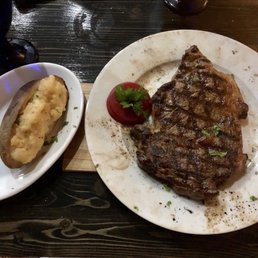 House cut prime rib + twice baked potato House cut prime rib + twice baked potato