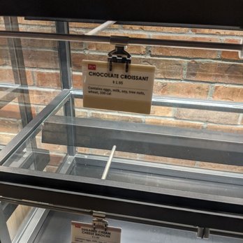 85°C Bakery Cafe-Corona - Bakeries Near Me - Corona, California