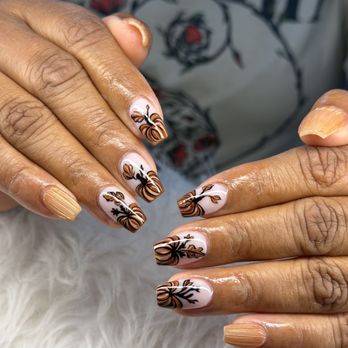 Elite Nails Lounge - Autumn Nails - Nail Salons Near Me - Louisville, Kentucky