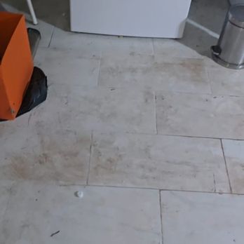 Delmi Eagle Cleaning Service - Before - Home Cleaning Near Me Delmi Eagle Cleaning Service - Before - Home Cleaning Near Me