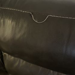 La-Z-Boy Furniture Galleries - Broken se, not covered by extended warranty