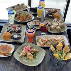 Amores Kitchen Bar - Authentic Mexican Food