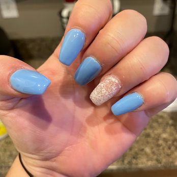 Deluxe Nails - Nail Salons Near Me - Jacksonville, Florida