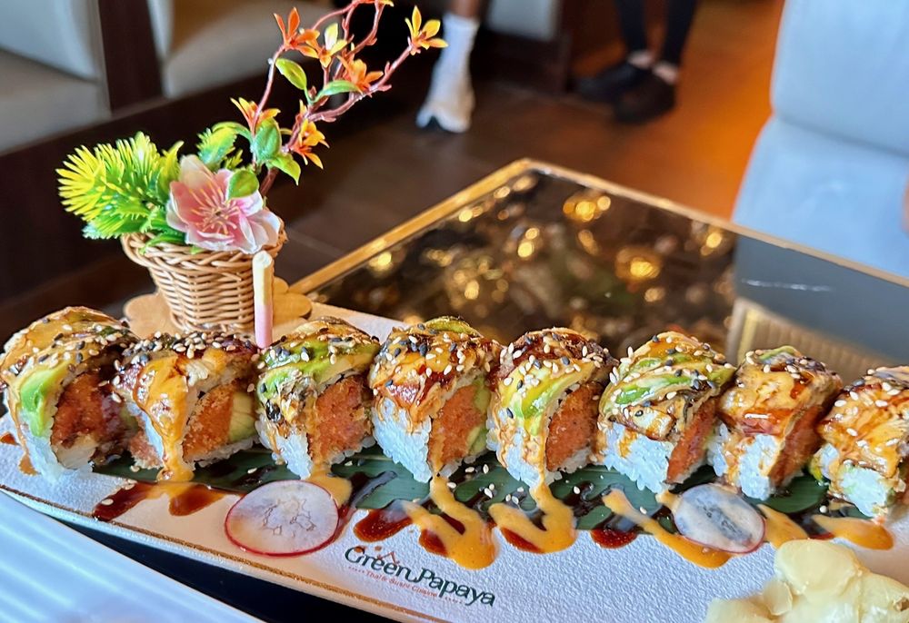 Green Papaya Thai & Sushi Cuisine Image