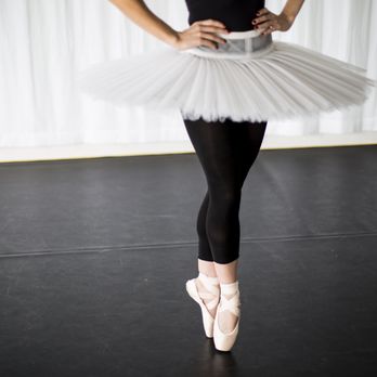 Align Ballet Method - Los Angeles - Our instructor Kiara. We can take students from beginner to pointe shoes in 6 months. - Opera & Ballet Near Me - Los Angeles, California Align Ballet Method - Los Angeles - Our instructor Kiara. We can take students from beginner to pointe shoes in 6 months. - Opera & Ballet Near Me - Los Angeles, California