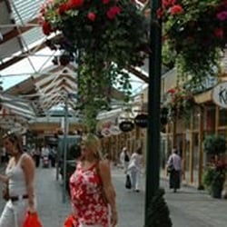 Bridgend Designer Outlet - http://www.bridgenddesigneroutlet.com/