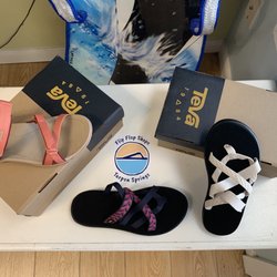 Flip Flop Shops - Some new Teva styles