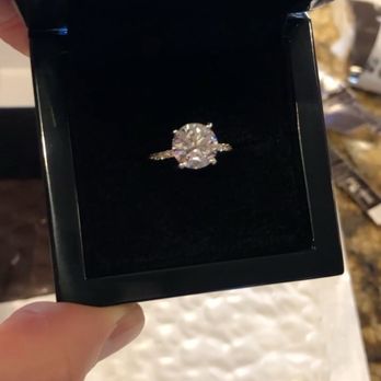 Aura Diamonds - Ring in the box - Jewelry Near Me - Dallas, Texas
