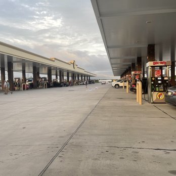 Buc-ee’s - Gas Stations Near Me - Florence, South Carolina