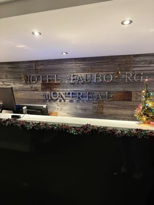 Hôtel Faubourg Montréal by null