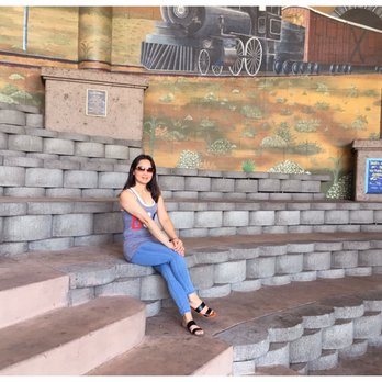 Victorian Square - July 2, 2017: Nice Artwork - Shopping Centers Near Me - Sparks, Nevada Victorian Square - July 2, 2017: Nice Artwork - Shopping Centers Near Me - Sparks, Nevada