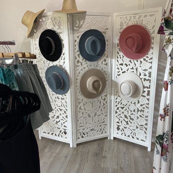 Bonnie J - Accessories Near Me - Modesto, California Bonnie J - Accessories Near Me - Modesto, California