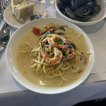 Skates On The Bay - Seafood Near Me - Berkeley, California