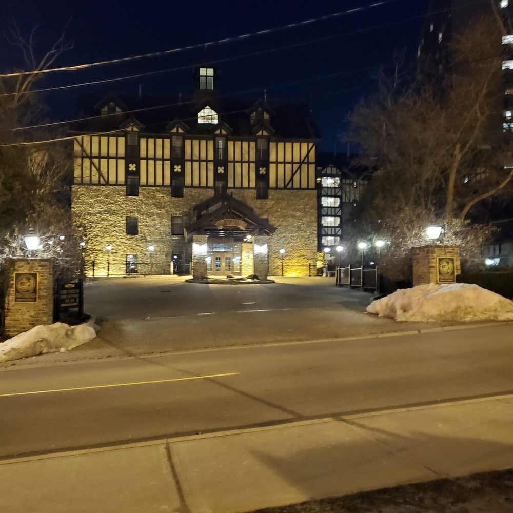 Old Mill Toronto - Hotels Near Me - Etobicoke, Ontario