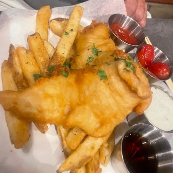 Goen Dining + Bar - Fish n' Chips - Pan Asian Near Me - Kailua, Hawaii