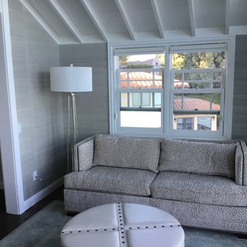 Wallpaper Boulevard - Natural Grasscloth Wallpaper In Living Room - Wallpapering Near Me - Tampa, Florida Wallpaper Boulevard - Natural Grasscloth Wallpaper In Living Room - Wallpapering Near Me - Tampa, Florida