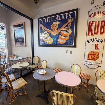 Moulin - Cafes Near Me - Laguna Beach, California Moulin - Cafes Near Me - Laguna Beach, California