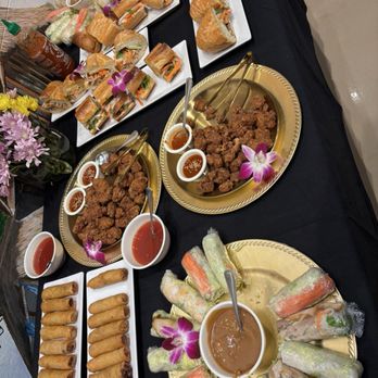 Na Nah Thong - Thai Near Me - Fresno, California Na Nah Thong - Thai Near Me - Fresno, California