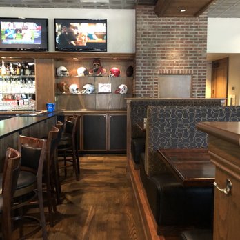 Table 33 - Inside of bar it's beautiful - Breakfast & Brunch Near Me - Dayton, Ohio