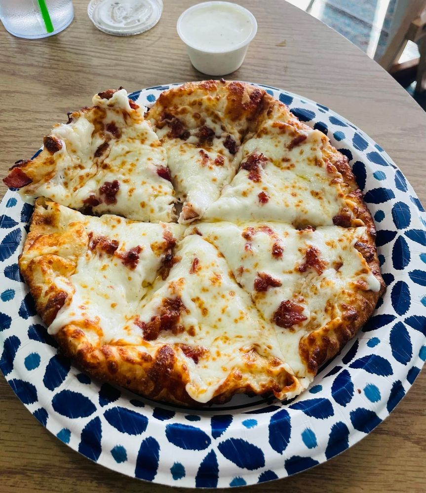 Peace of Pie Pizzeria Logo