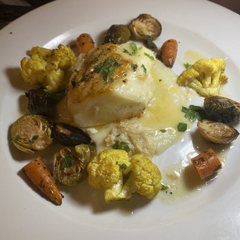 The Real Macaw - Sea bass - Seafood Near Me - Naples, Florida The Real Macaw - Sea bass - Seafood Near Me - Naples, Florida