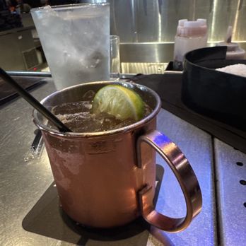 Yard House - Saturday afternoon go-to Moscow Mule - New American Near Me - Boca Raton, Florida