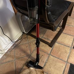 Smarty’s Daily Deal Bin - Cordless vacuum