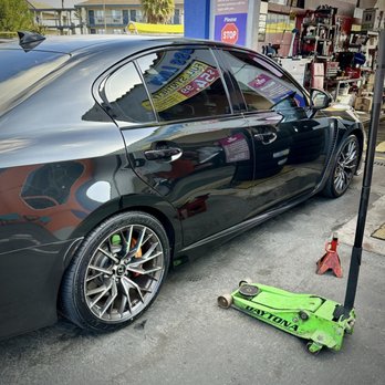 Alliance Express Lube Plus - New tires balanced and installed - Oil Change Stations Near Me - Garden Grove, California Alliance Express Lube Plus - New tires balanced and installed - Oil Change Stations Near Me - Garden Grove, California