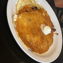 Nestico's Too - Maine blueberry pancakes