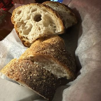 Il Divino - Fresh bread - Italian Near Me - New York, New York Il Divino - Fresh bread - Italian Near Me - New York, New York