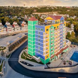 Bransons Nantucket - The Tower - Branson's Nantucket Lakeside Resort