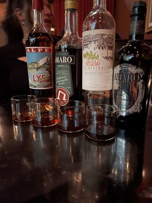 Bar 821 by null