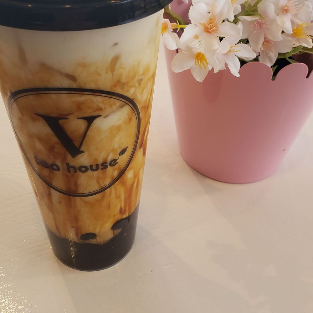 V Tea House - Brown sugar milk tea with honey boba - Bubble Tea Near Me - Colton, California V Tea House - Brown sugar milk tea with honey boba - Bubble Tea Near Me - Colton, California